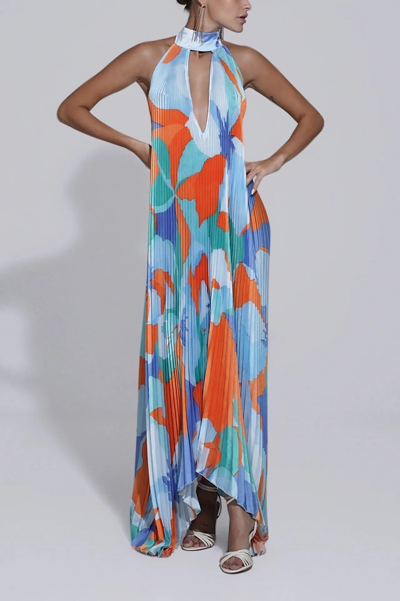 Aurelia™️ Halter Neck Maxi Dress