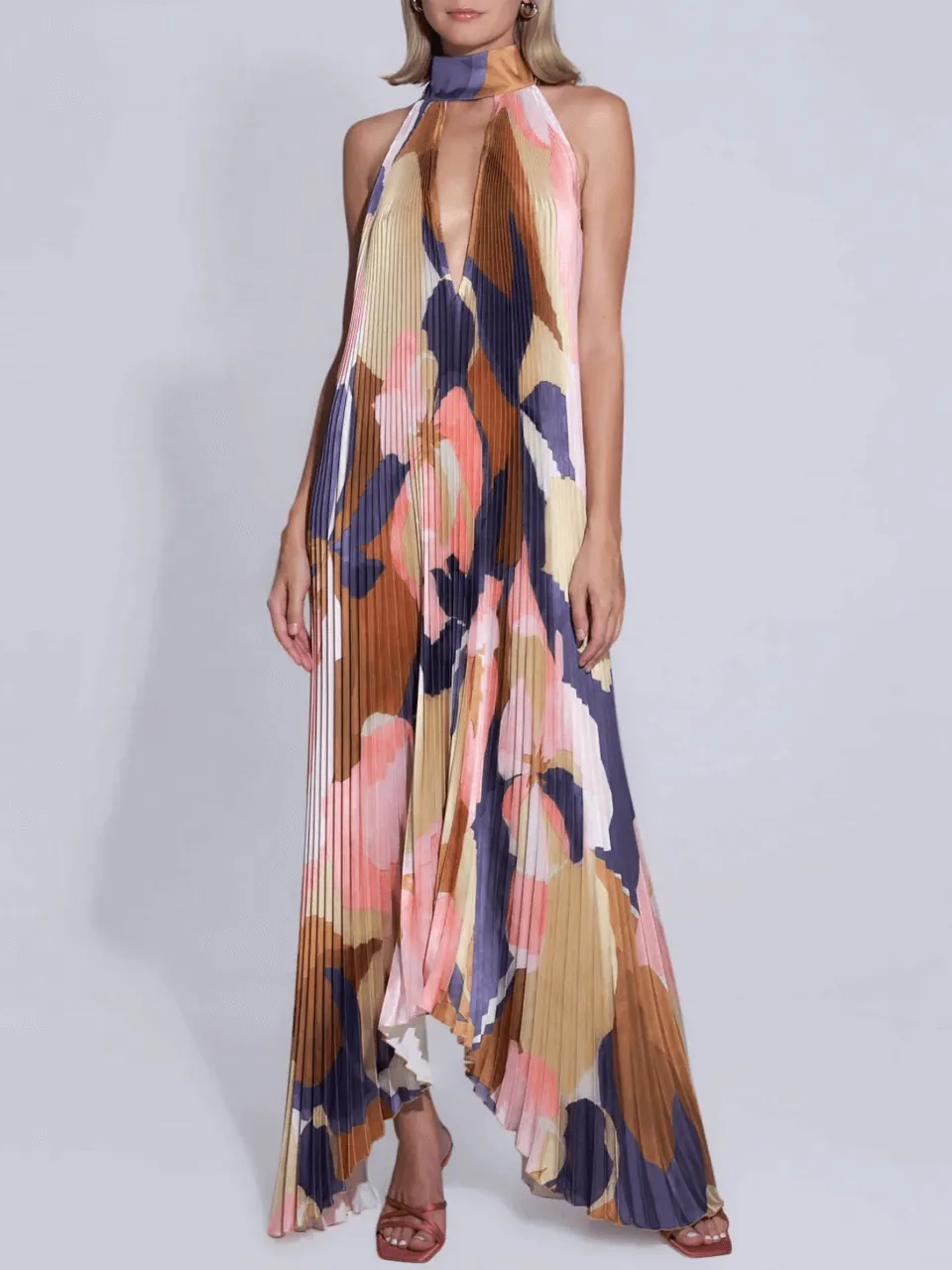 Aurelia™️ Halter Neck Maxi Dress