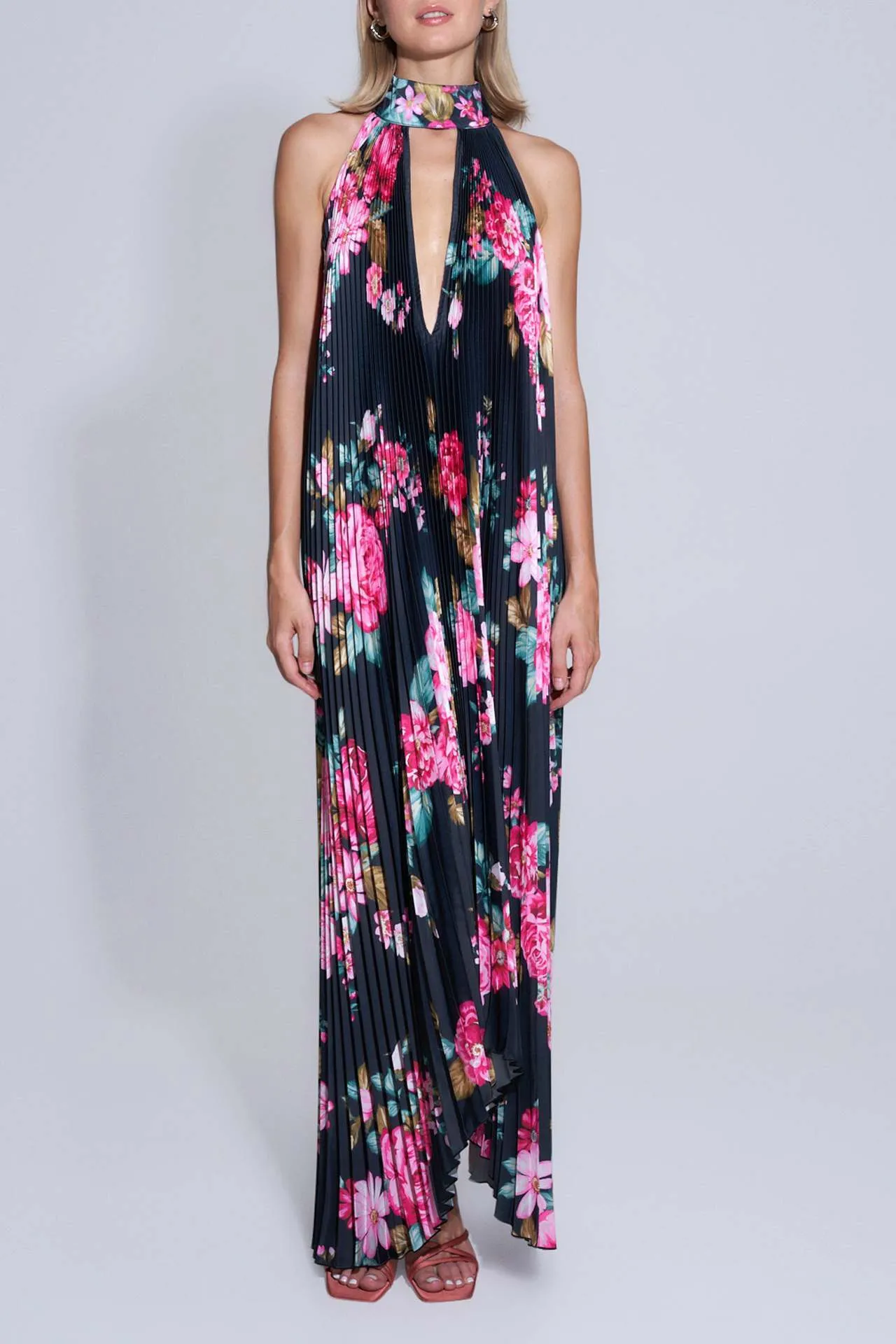 Aurelia™️ Halter Neck Maxi Dress