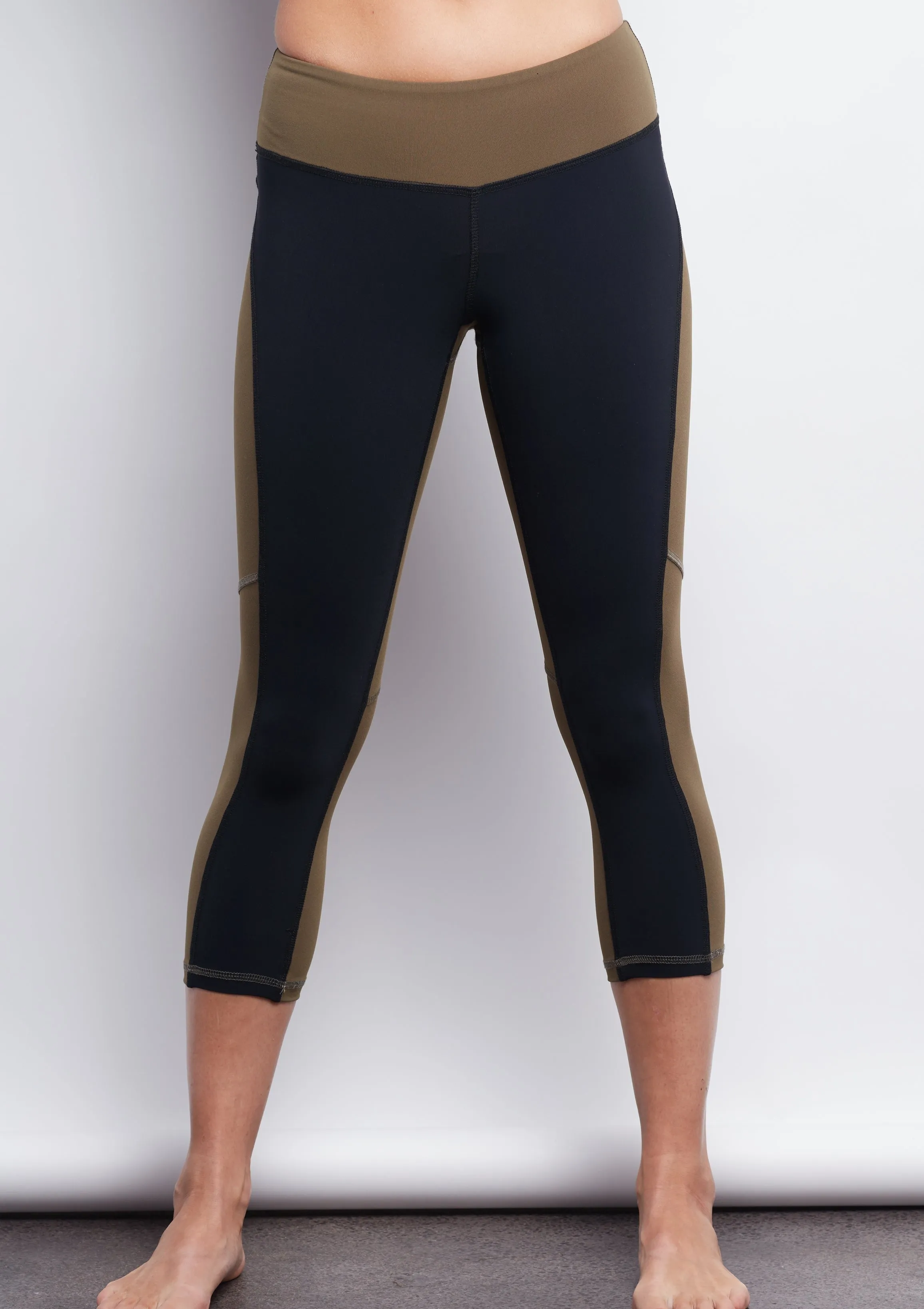 Black/Olive Two-Tone Crop Legging
