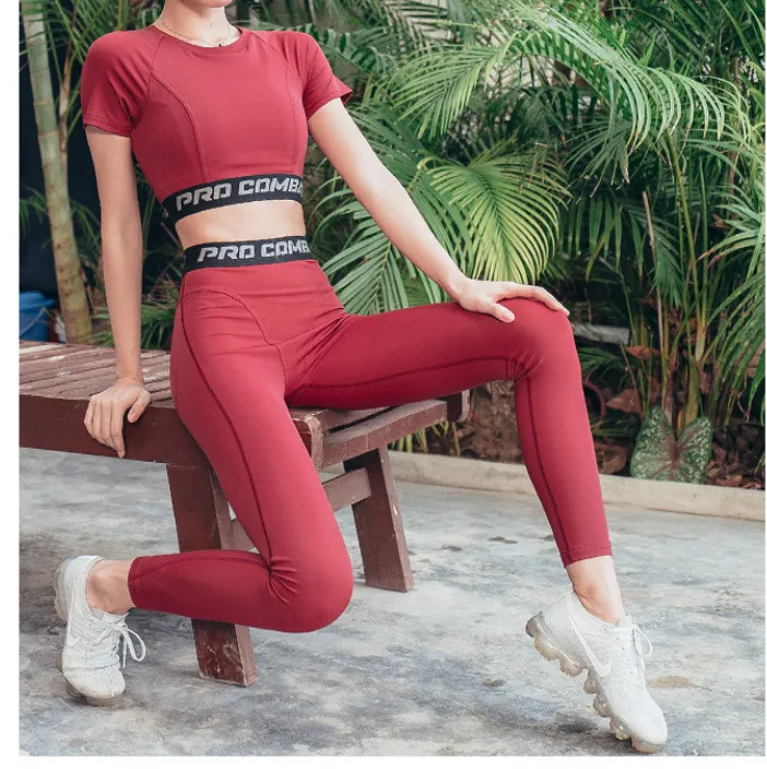 BOOPDO LOVE DESIGN GYM CROP TOP AND LEGGINGS WITH LETTERS PRINT WAISTBAND