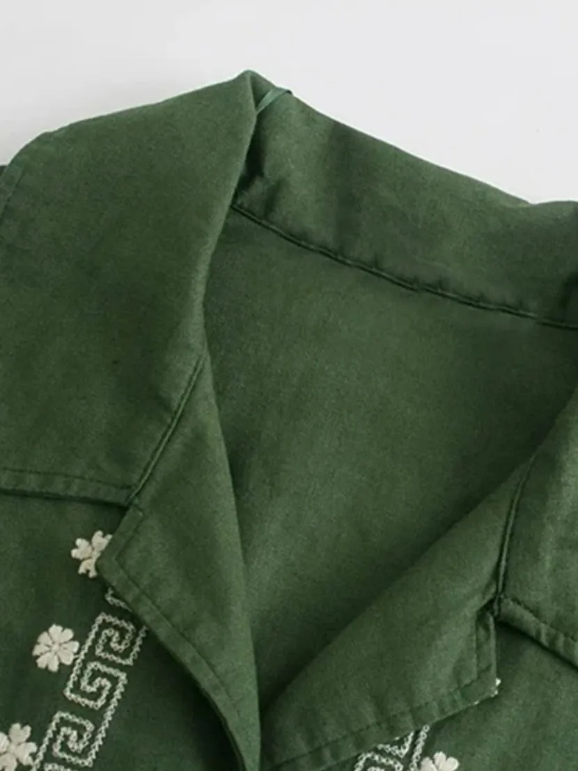 Green flowers embroidery light jacket