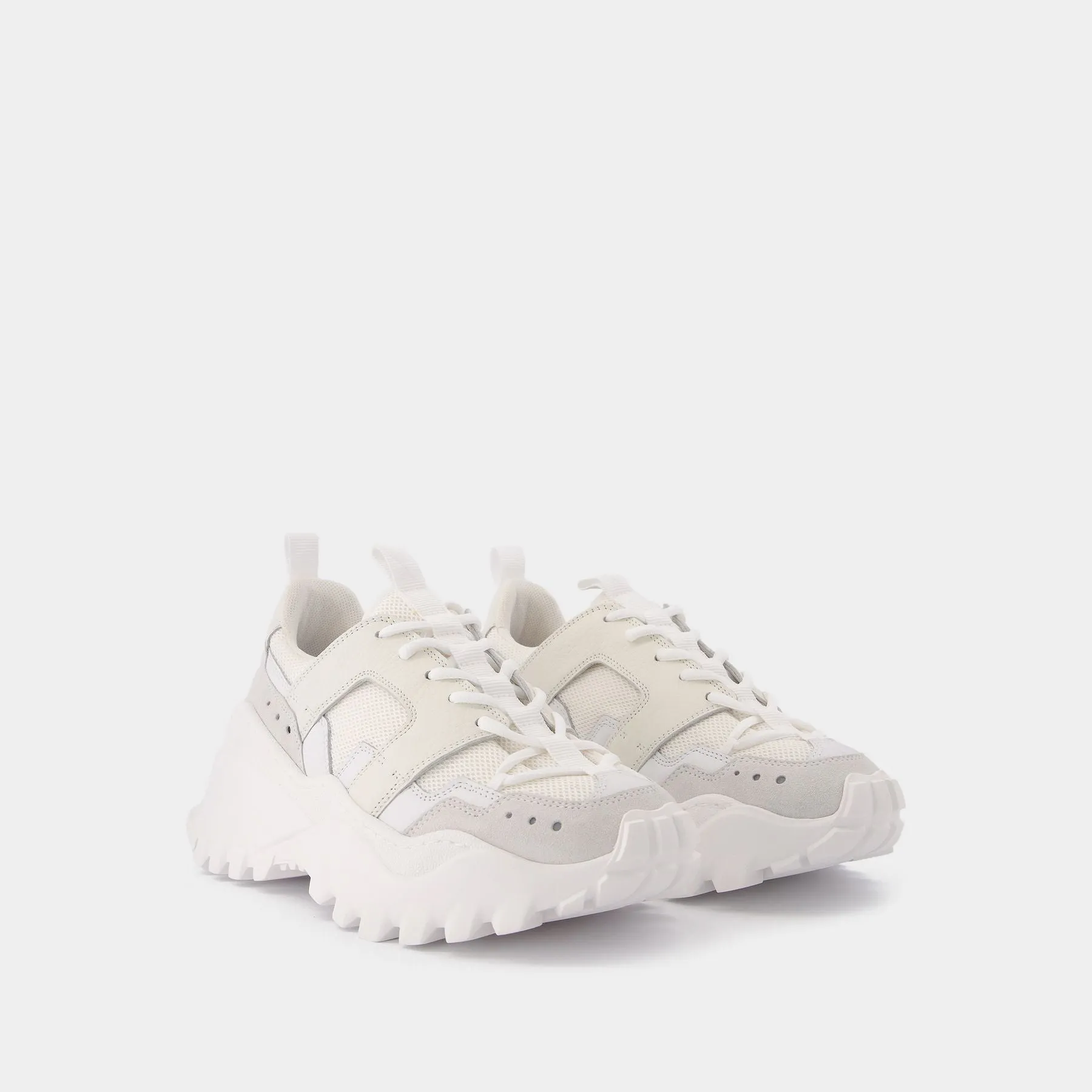 New Lucky 9 Sneakers in White Leather