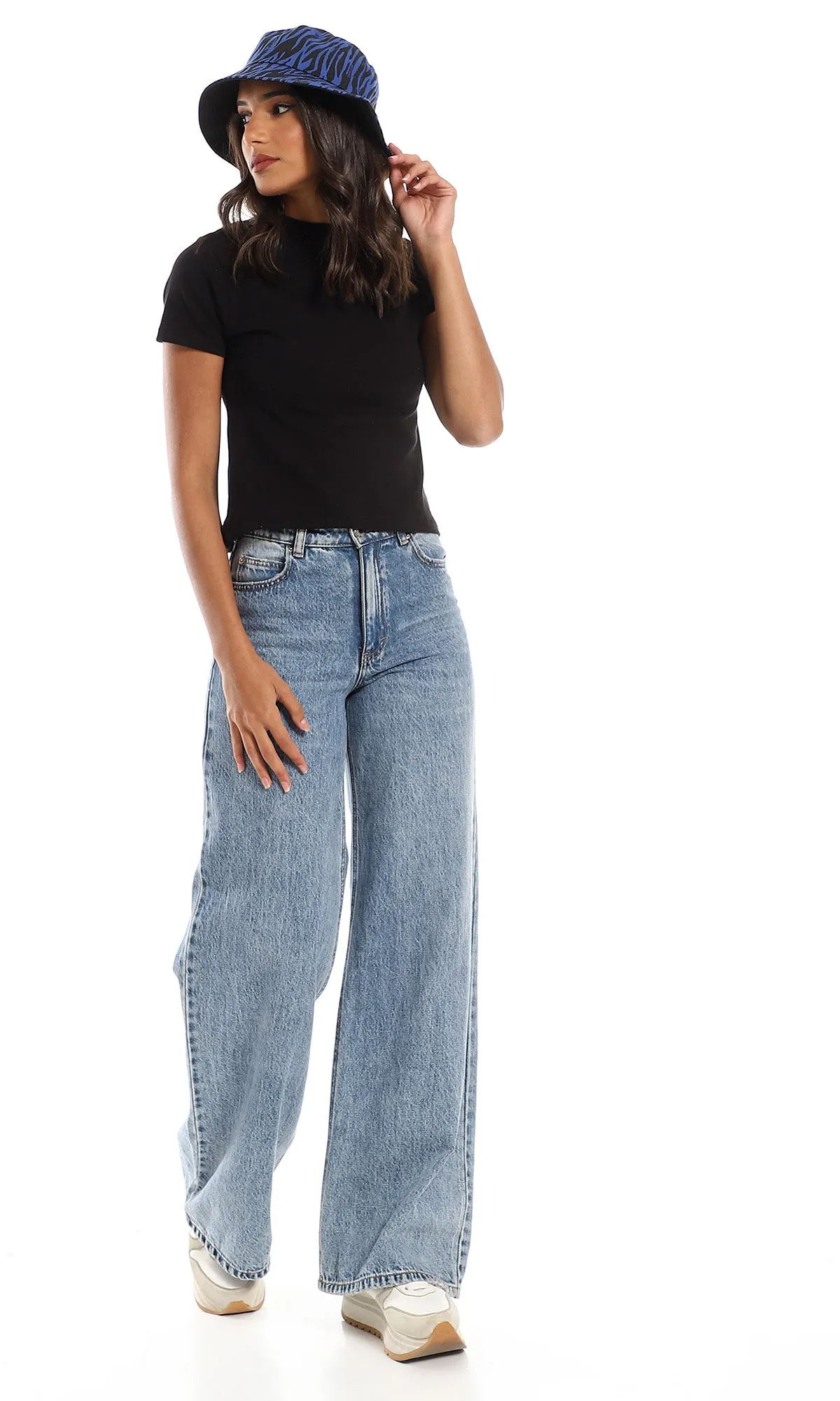 O155007 Mock Neck Cotton Cropped Top - Black