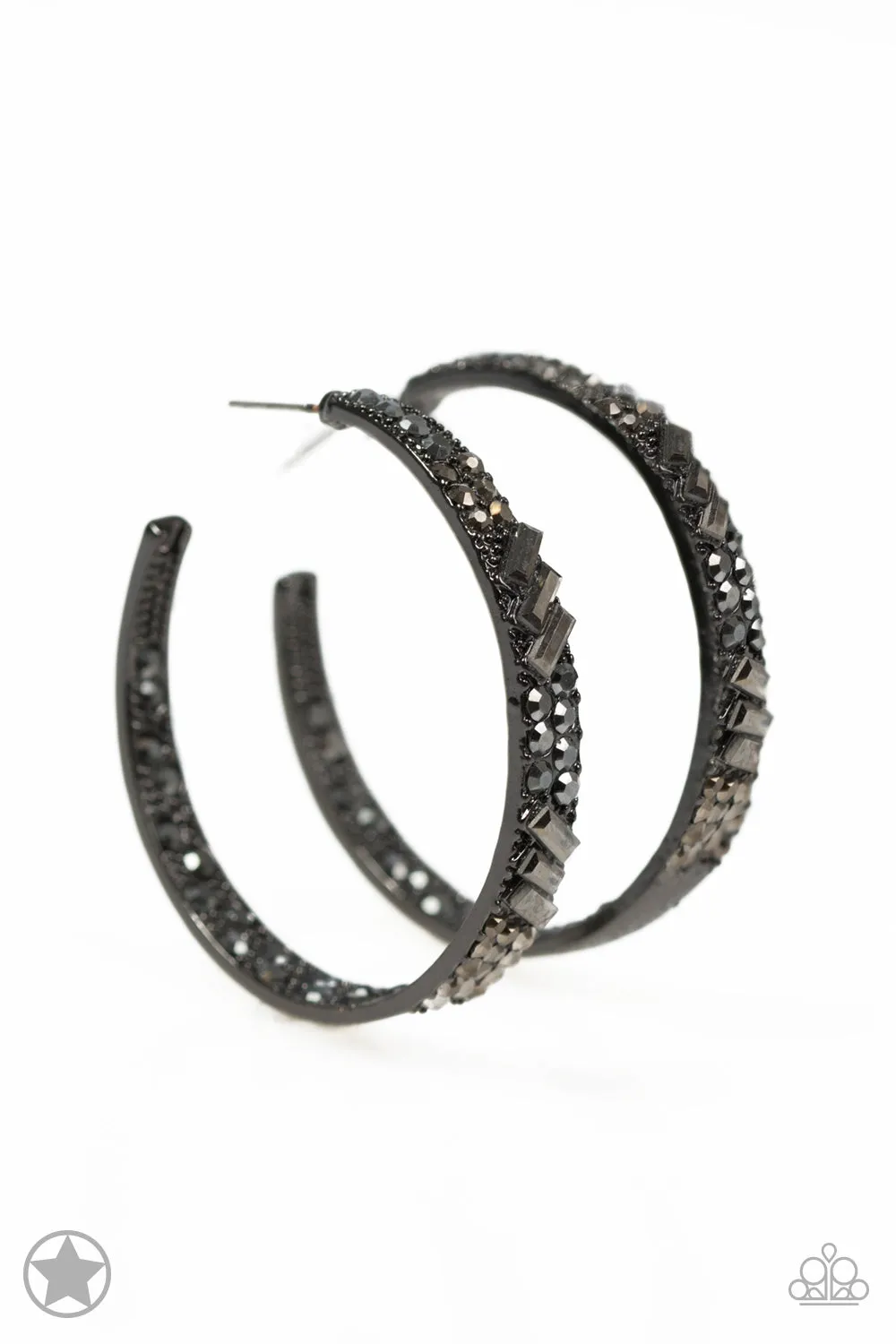 Paparazzi Accessories  - GLITZY By Association #E89 - Gunmetal Earrings