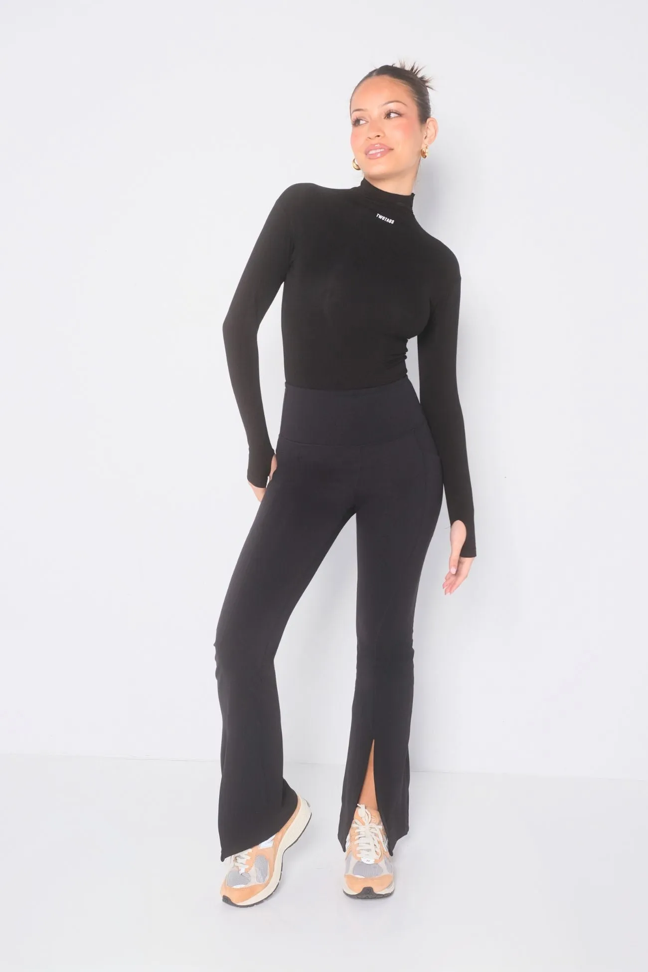 Split Flare Pocket Leggings - Black