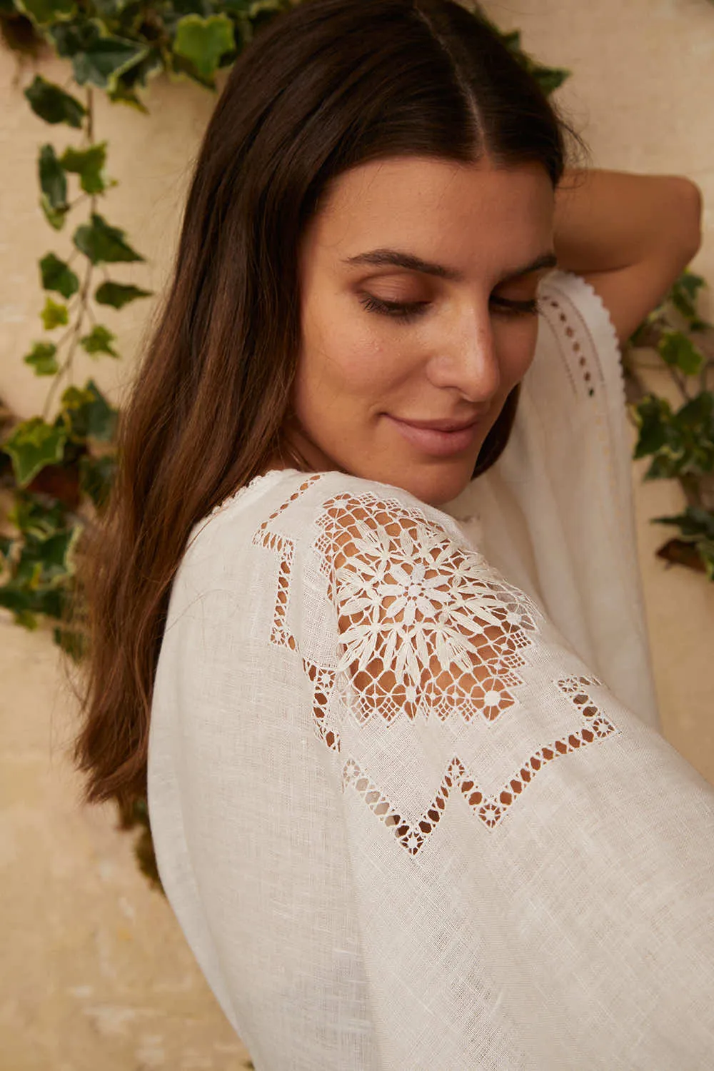 Vasilisa Beach Dress in Elegant White