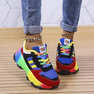 Women's round toe sneakers